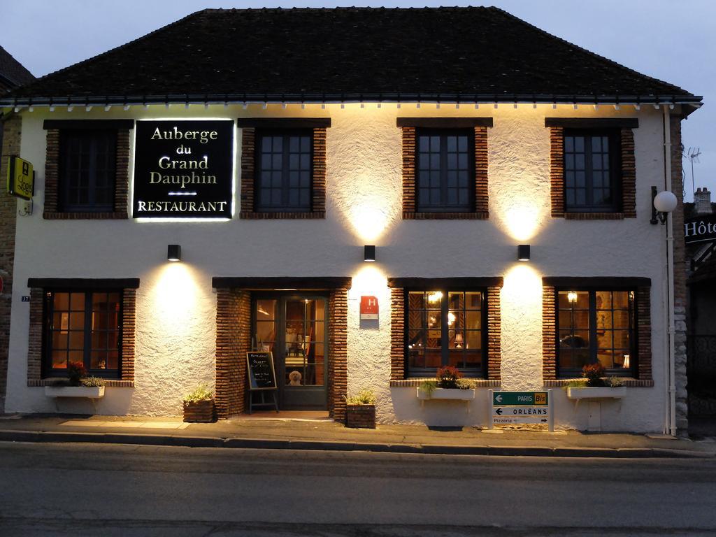 Auberge Du Grand Dauphin Dhuizon Dış mekan fotoğraf